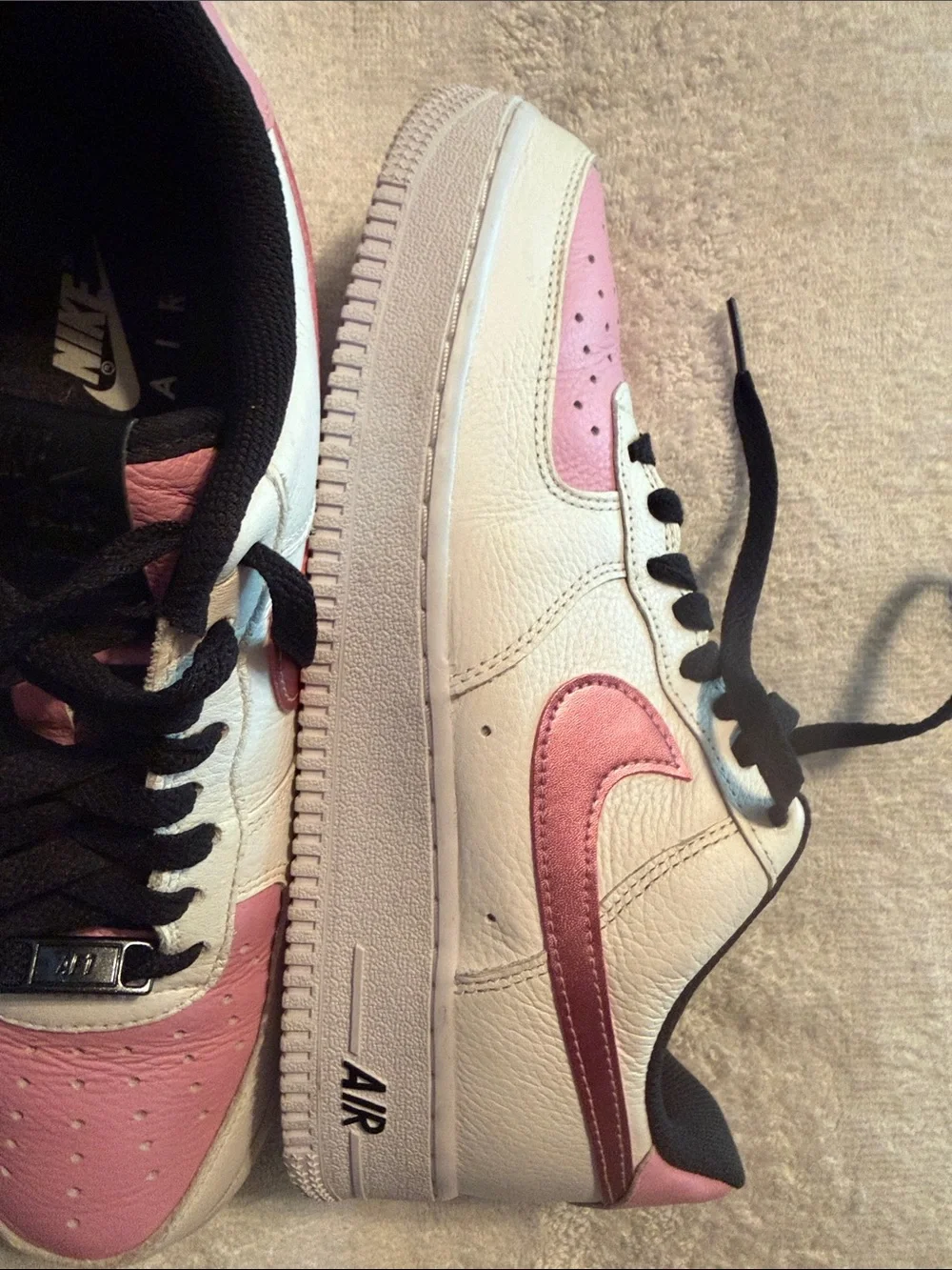 Nike White and Pink Women's Casual Sneakers